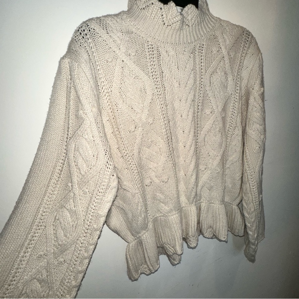 Chunky Cropped Sweater